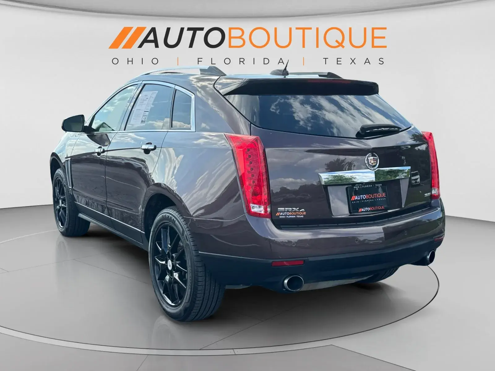 2015 Cadillac SRX Performance AWD Collection photo 3