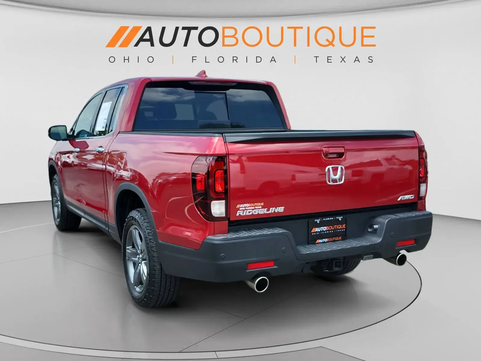 2023 Honda Ridgeline RTL-E AWD photo 3