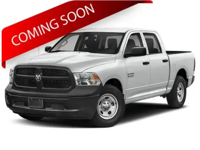 2019 RAM 1500 Classic Express Crew Cab 4x4 5'7's photo