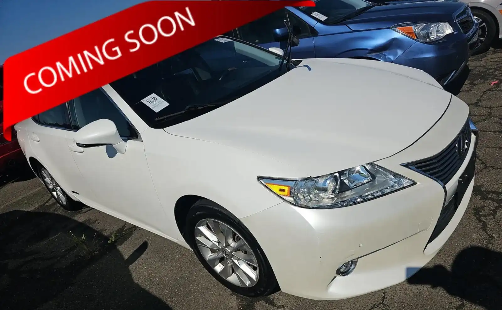 2015 Lexus ES 350 300h's photo