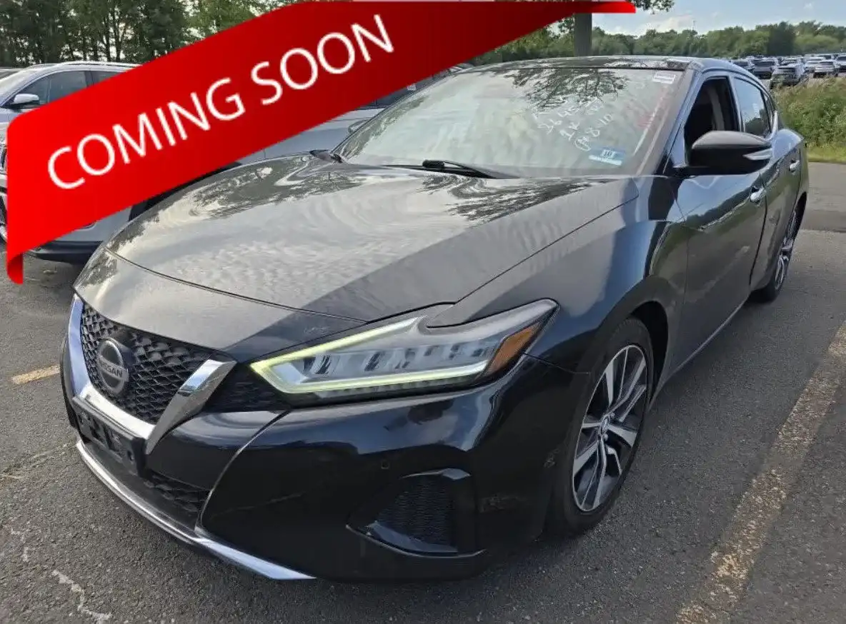 2020 Nissan Maxima SL's photo