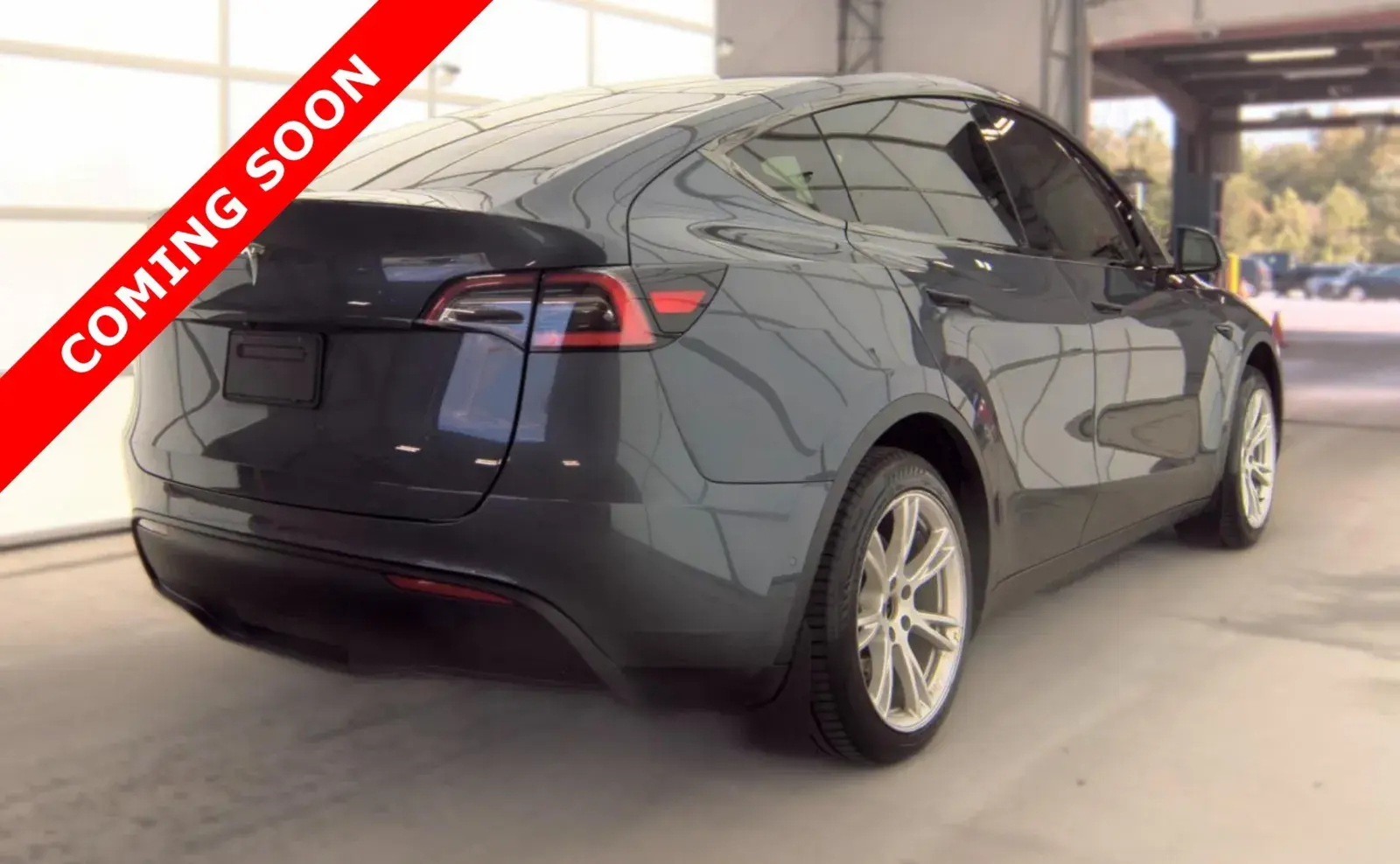 2021 Tesla Model Y Standard Range photo 5