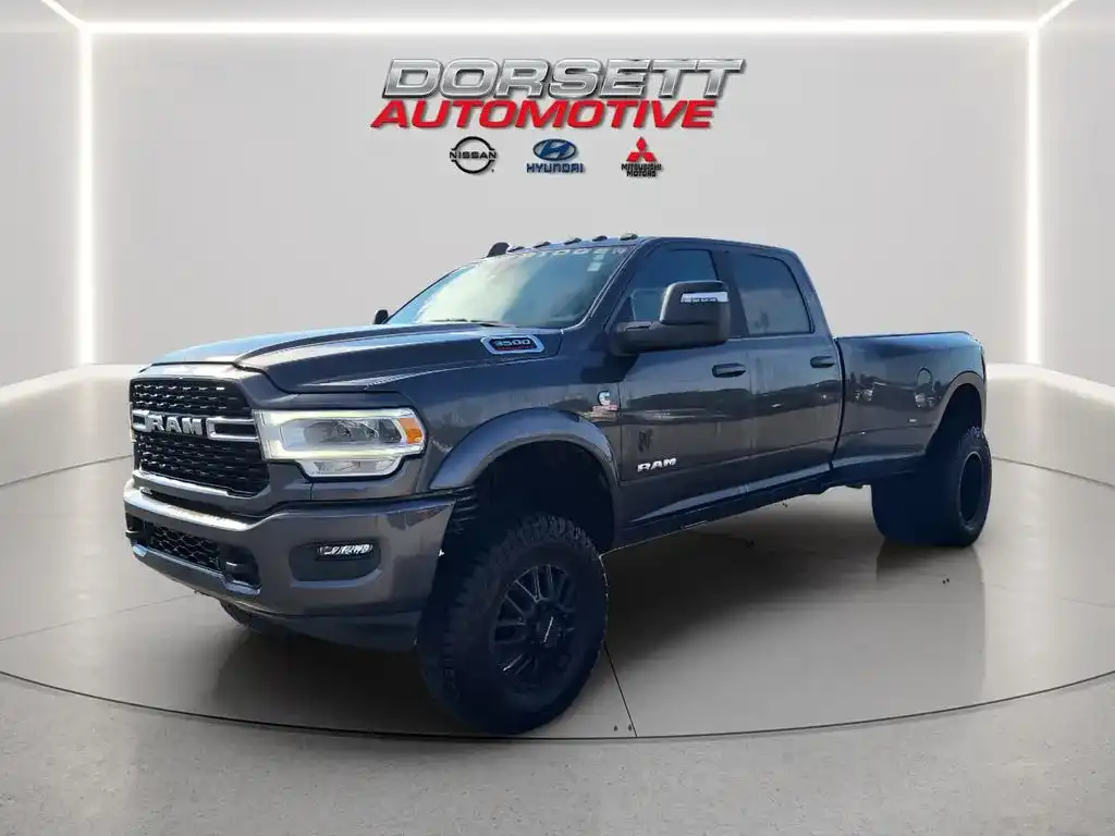 2023 RAM 3500 Big Horn 4X4 Crew Cab LWB's photo