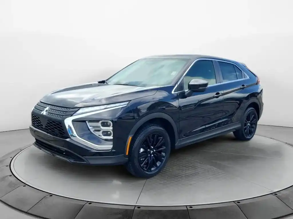 2026 Mitsubishi Eclipse Cross LE S-AWC's photo