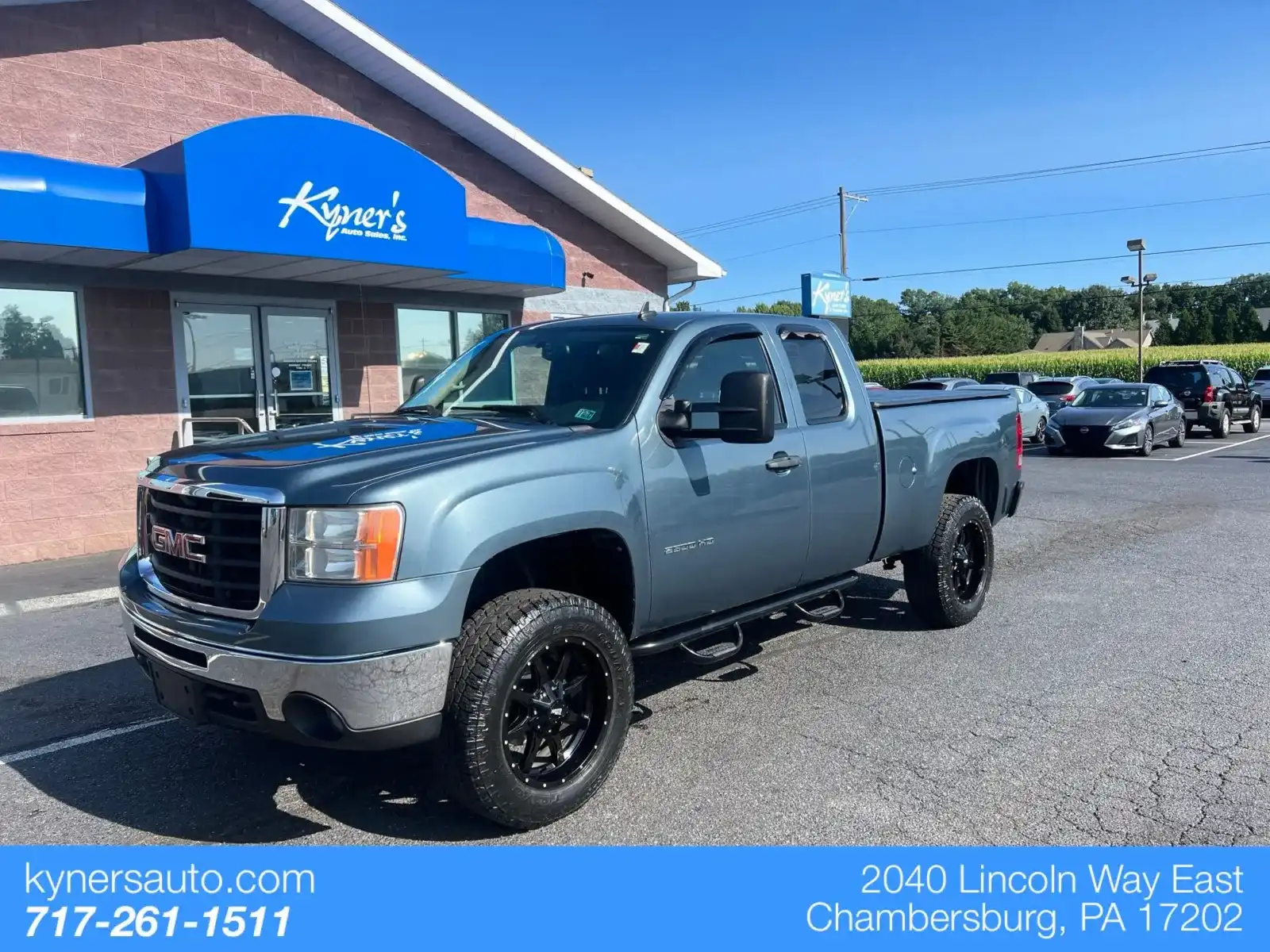 2010 GMC Sierra 4WD Extended Cab 8ft SLE's photo
