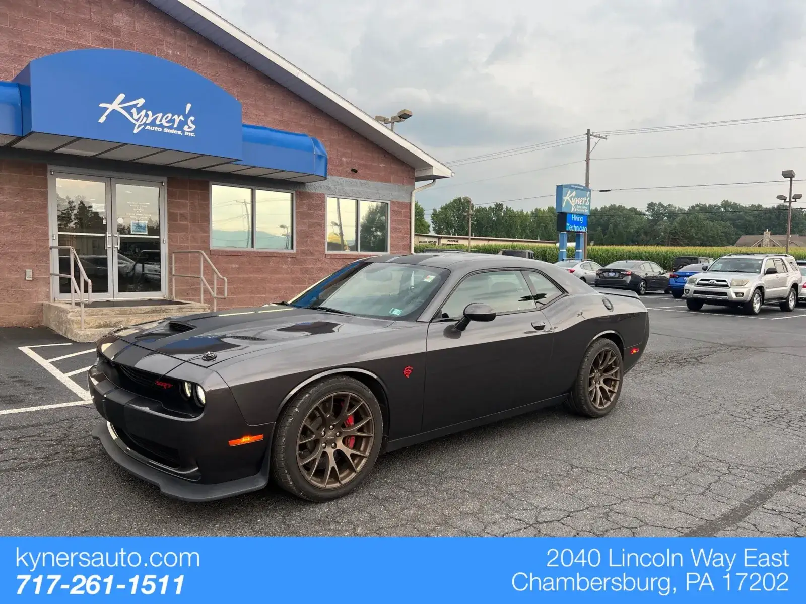 2016 Dodge Challenger SRT Hellcat photo 1