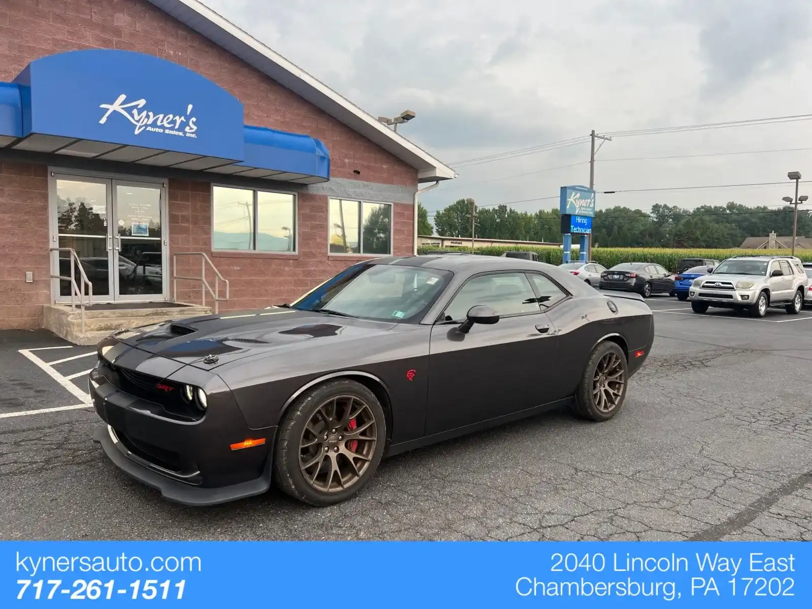 2016 Dodge Challenger SRT Hellcat's photo