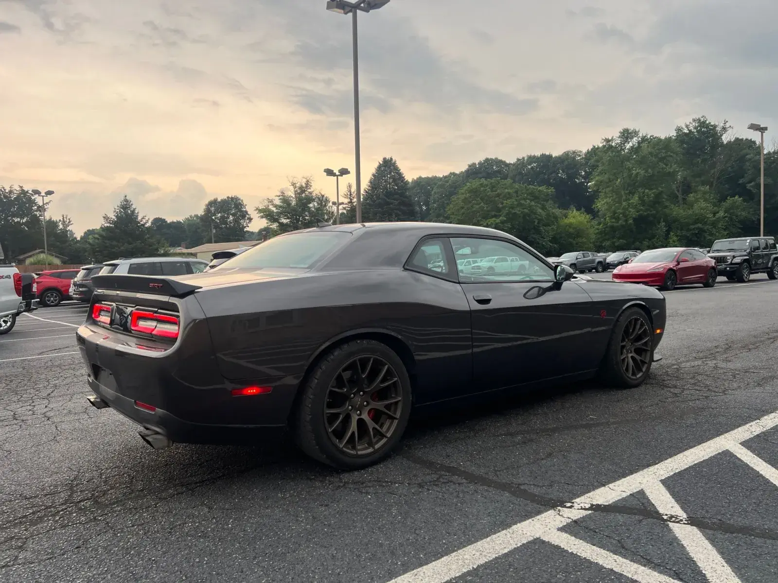 2016 Dodge Challenger SRT Hellcat photo 5