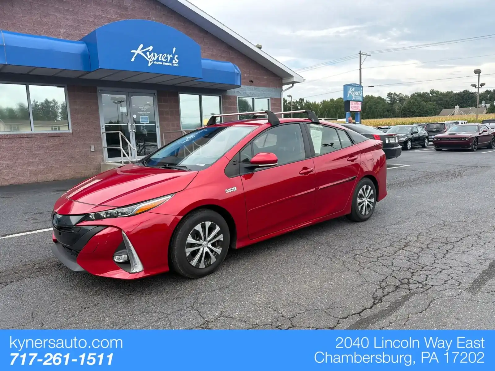 2021 Toyota Prius Prime Limited's photo