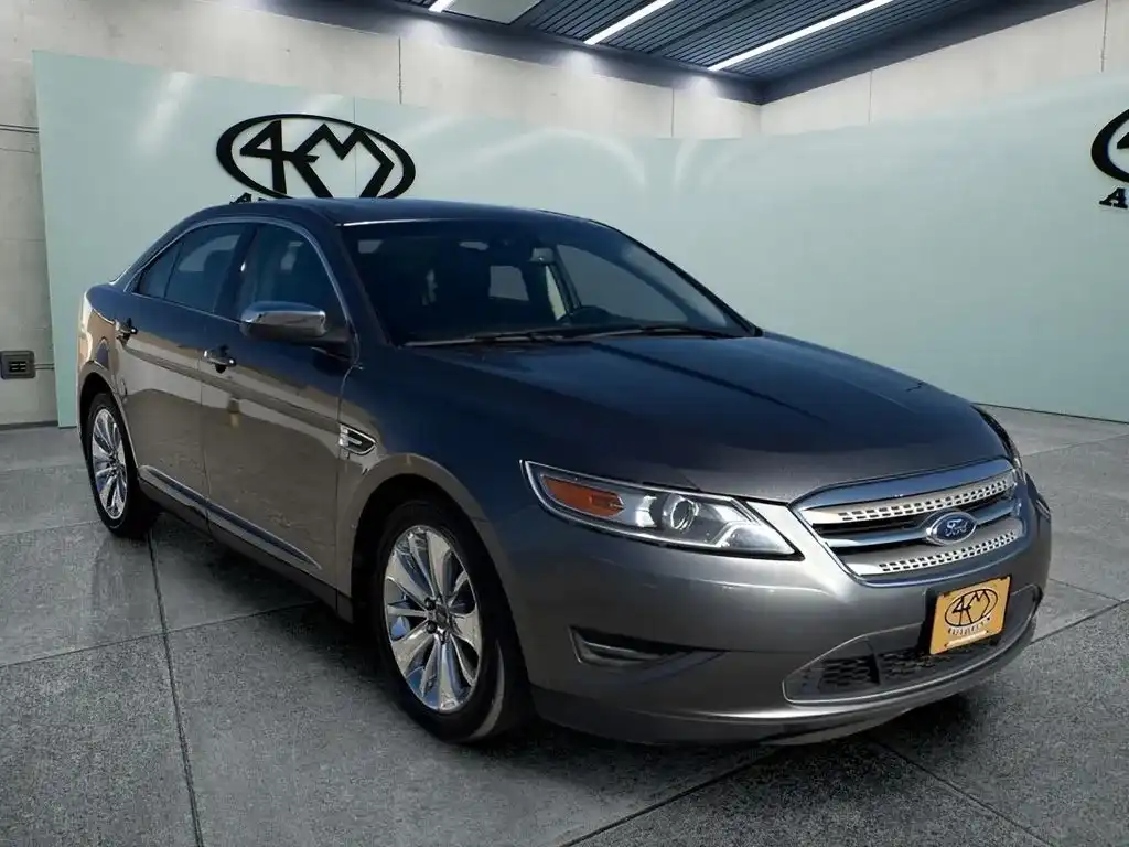 2011 Ford Taurus Limited AWD's photo