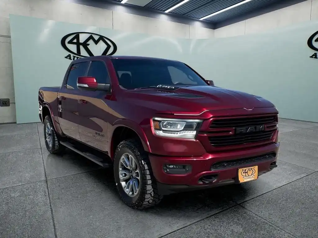 2019 RAM 1500 Laramie 4x4 Crew Cab 5'7's photo