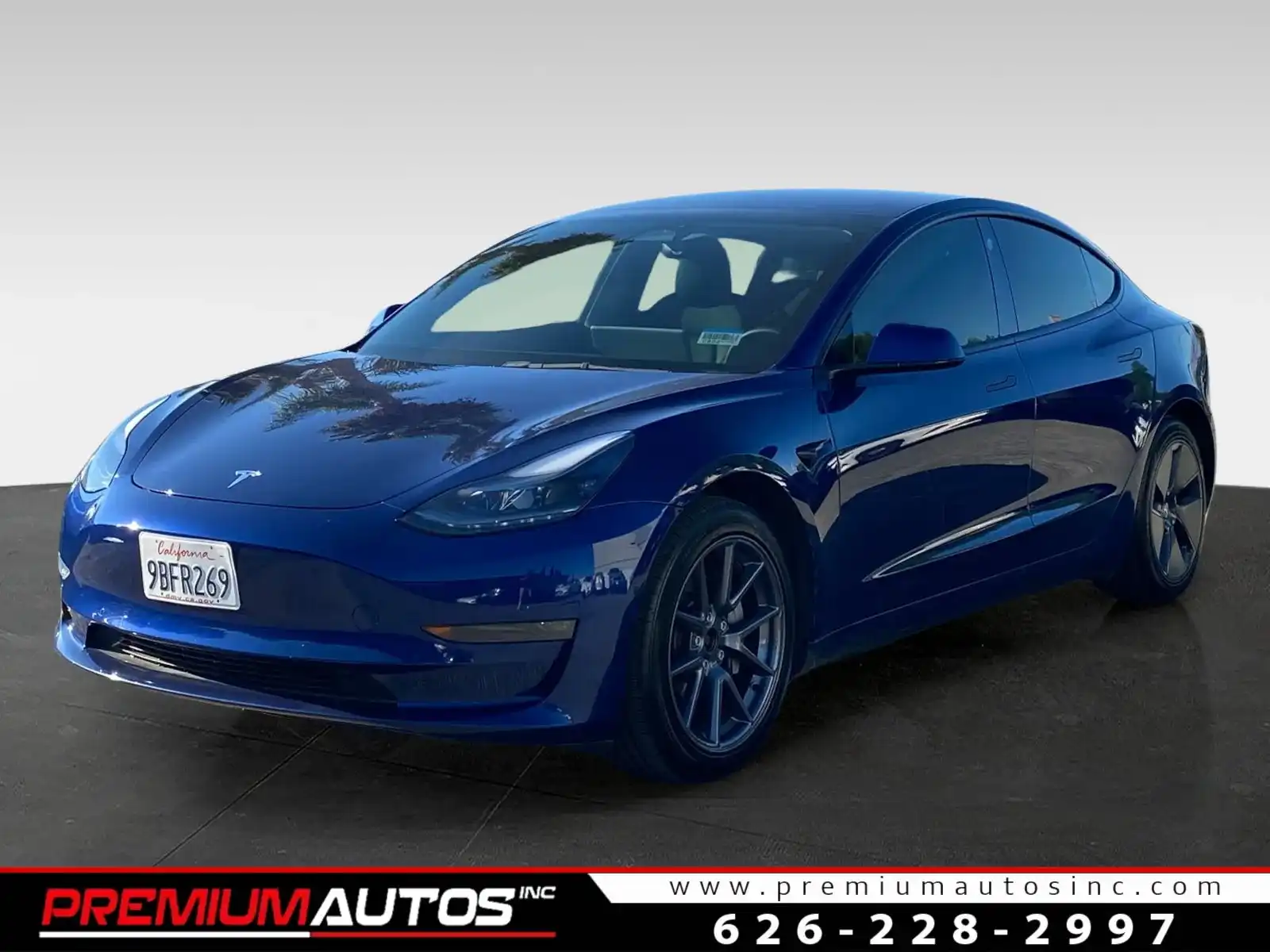 2022 Tesla Model 3 Long Range Dual Motor All-Wheel Drive's photo