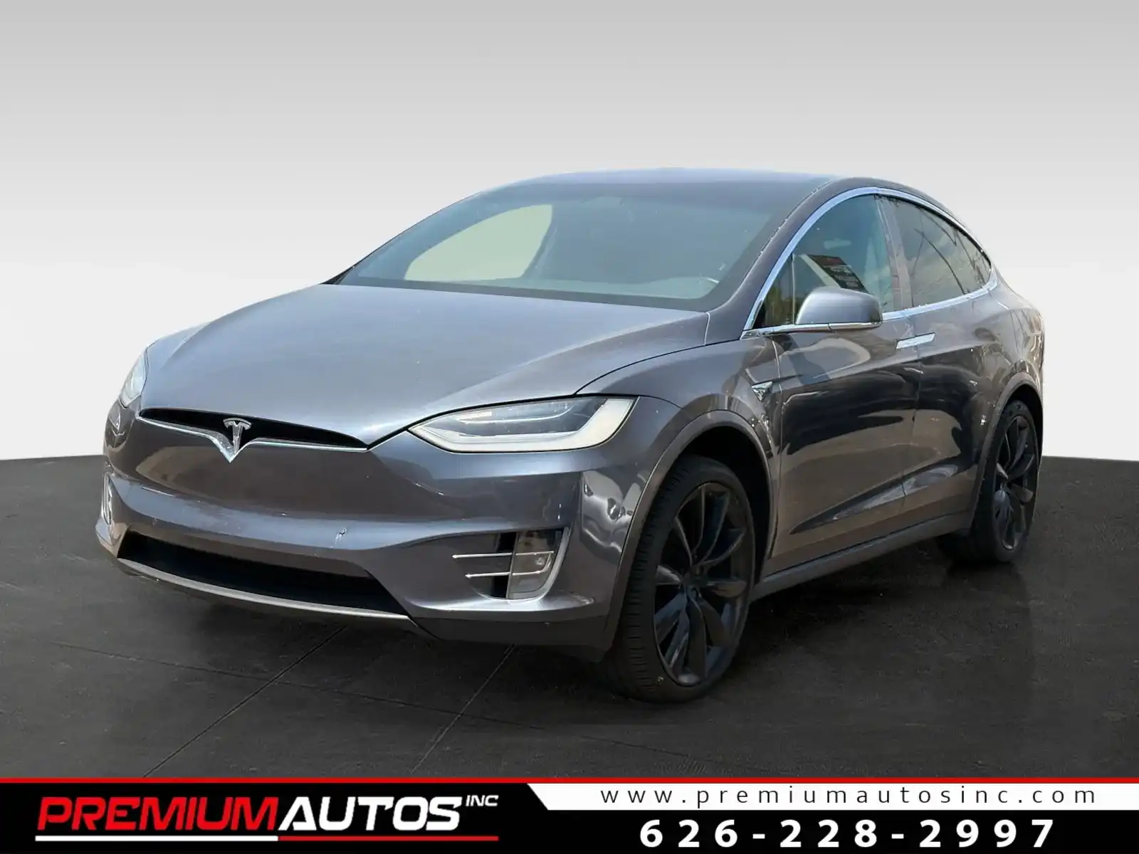 2020 Tesla Model X Long Range Plus's photo