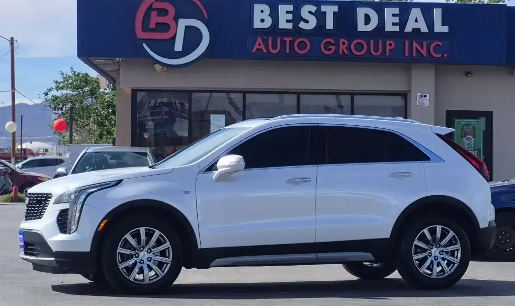 2022 Cadillac XT4 Premium Luxury AWD's photo
