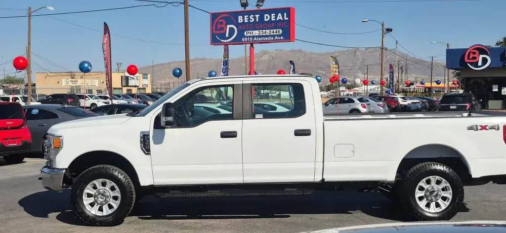 2020 Ford F-350 XL 4x4 Crew Cab 6-1/2' Box SRW photo 3