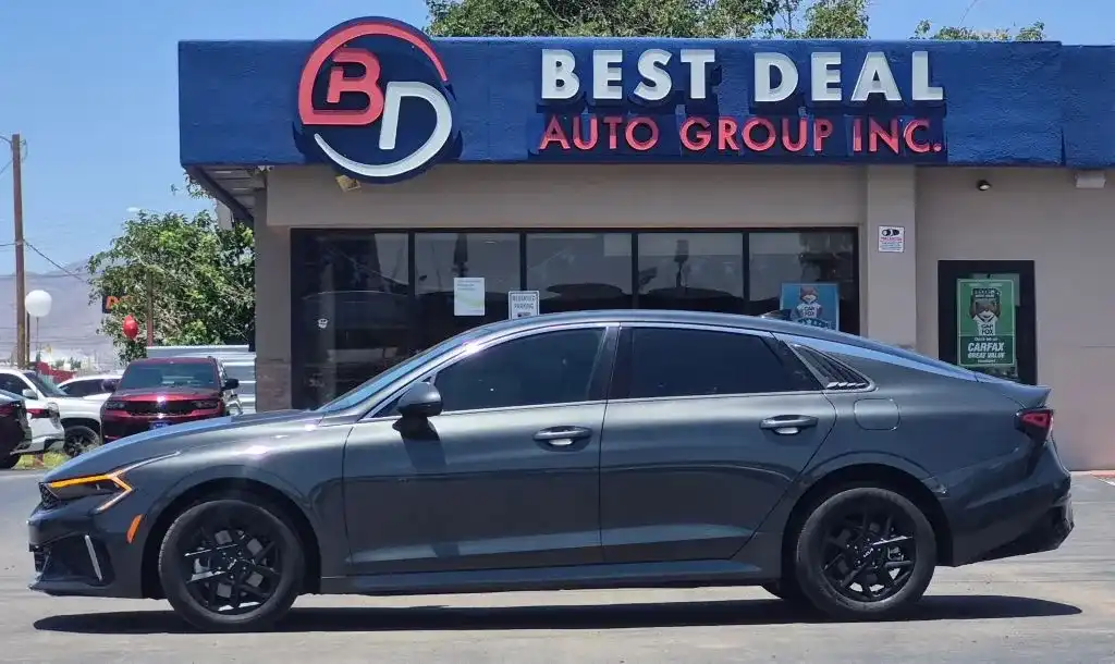 2025 Kia Optima LXS FWD's photo