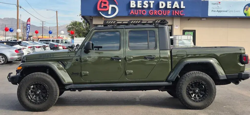 2021 Jeep Gladiator WILLYS photo 3