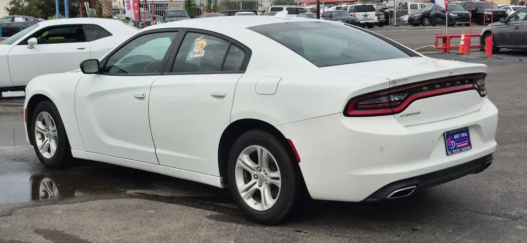 2023 Dodge Charger SXT photo 4