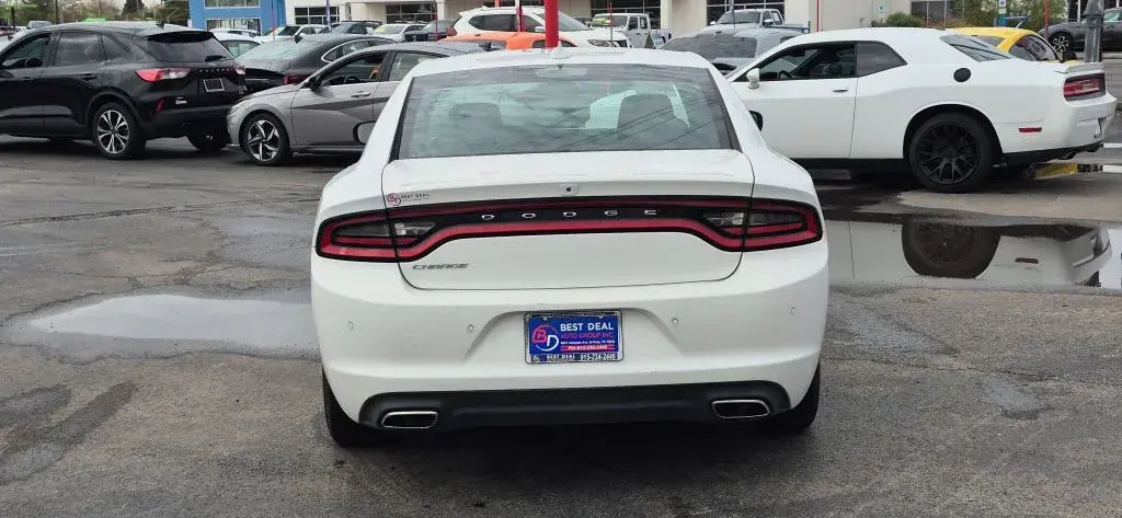 2023 Dodge Charger SXT photo 5