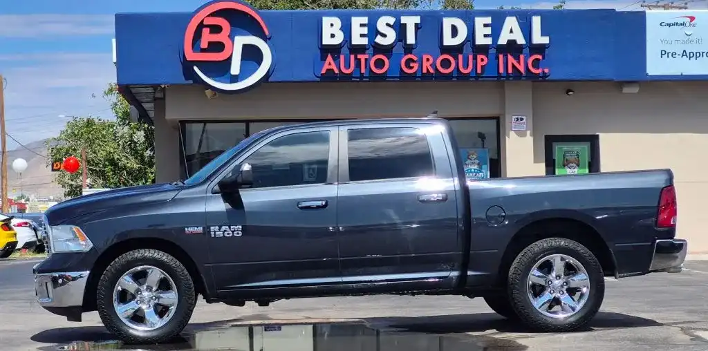 2017 RAM 1500 Lone Star Crew Cab 5'7's photo