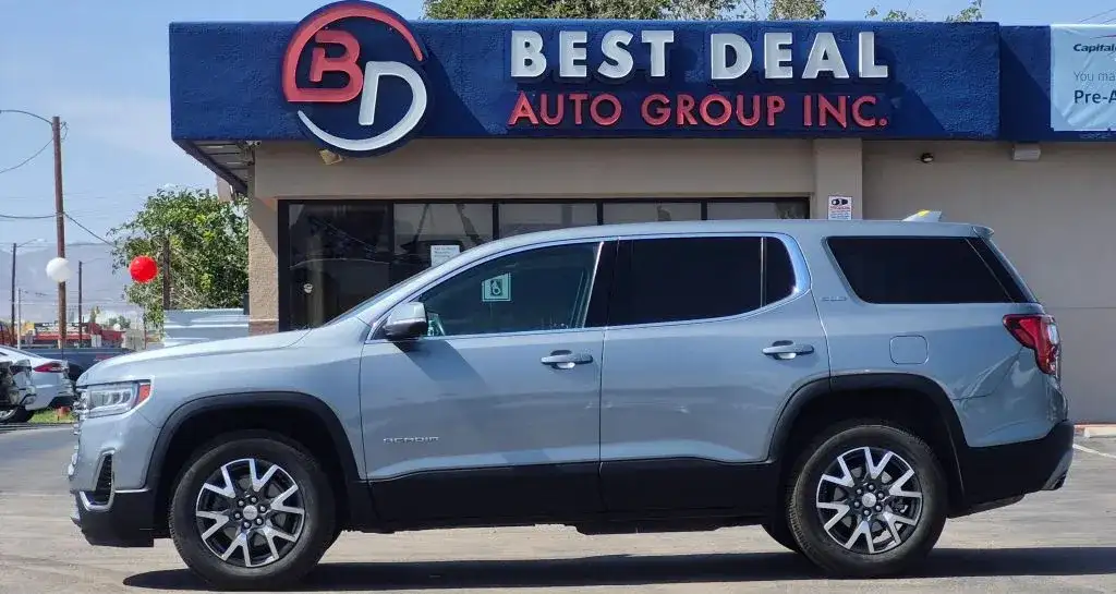 2023 GMC Acadia SLE FWD's photo