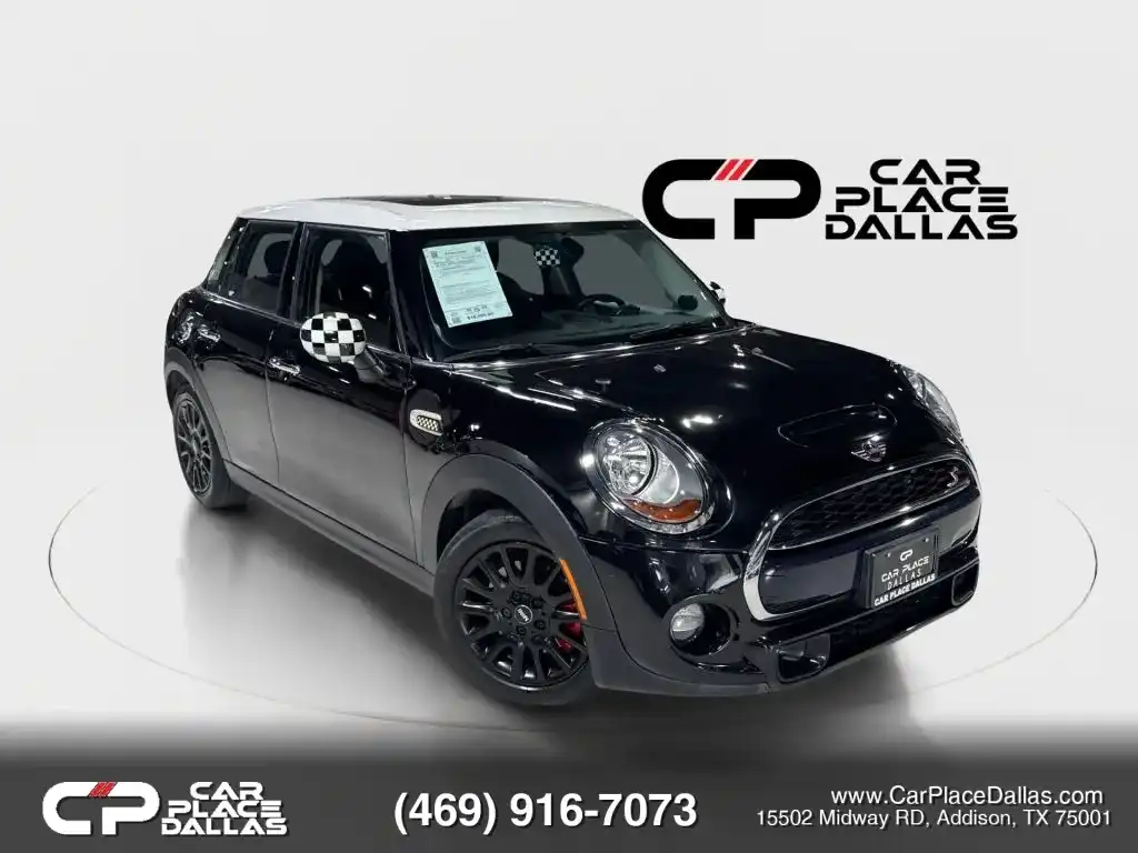 2018 MINI Cooper S 4 Door's photo