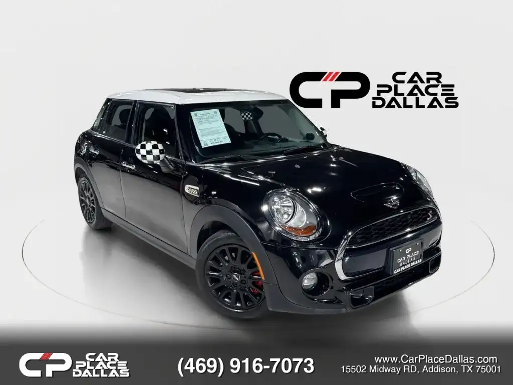 2018 MINI Cooper S 4 Door's photo