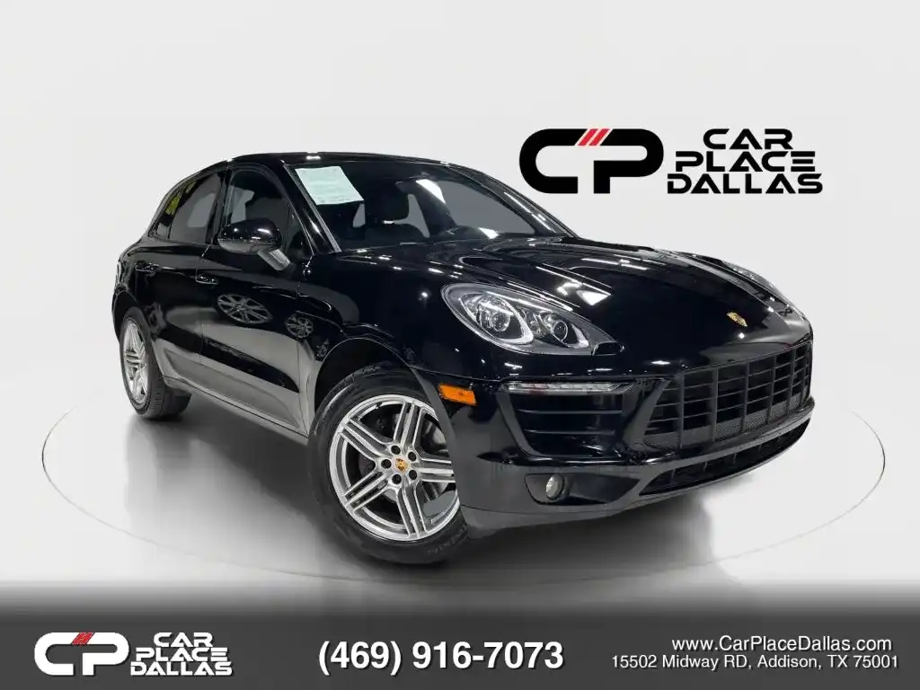 2017 Porsche Macan Base's photo