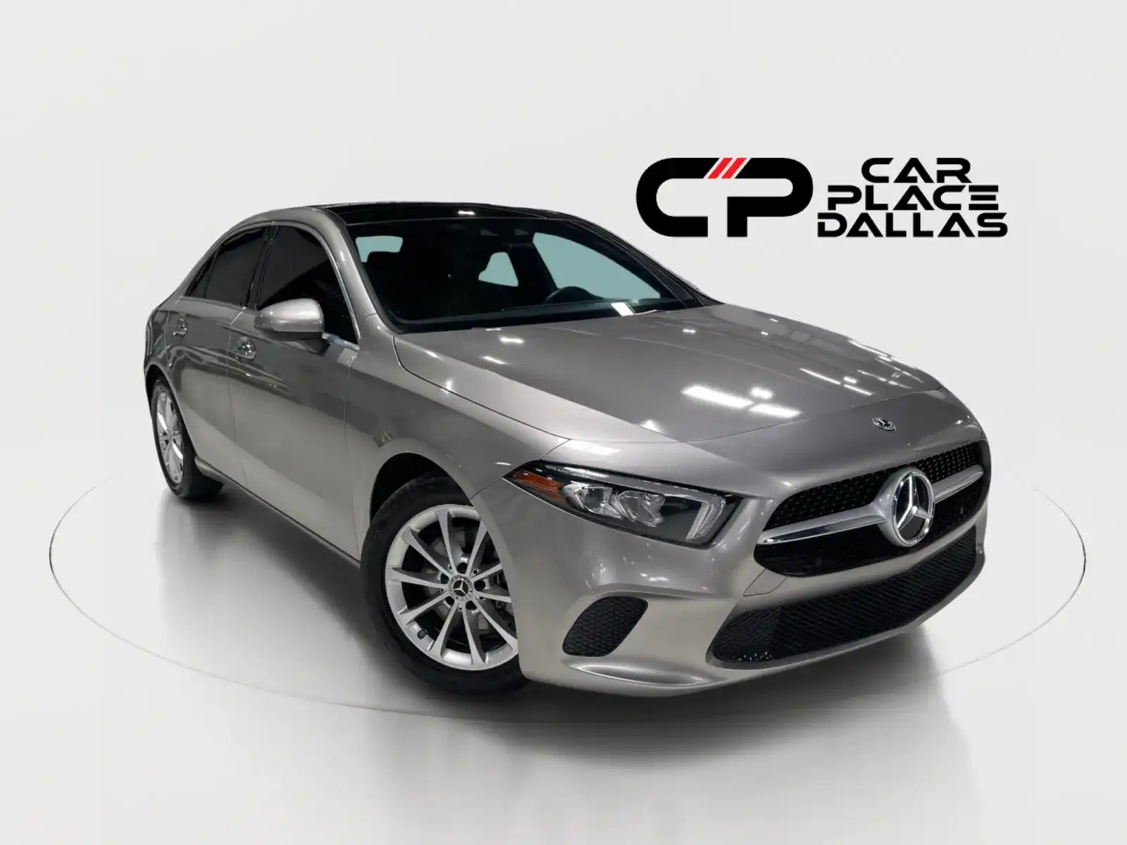 2021 Mercedes-Benz A-Class A220's photo