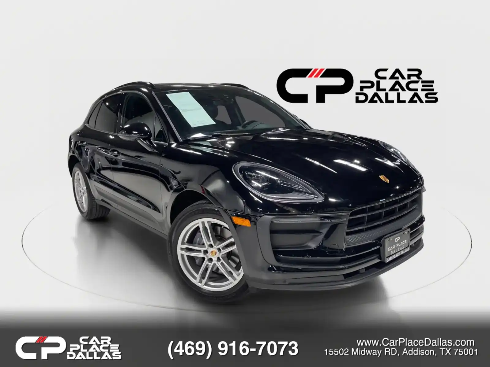 2022 Porsche Macan Base's photo