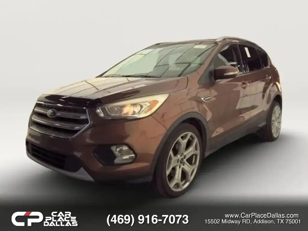 2017 Ford Escape Titanium's photo