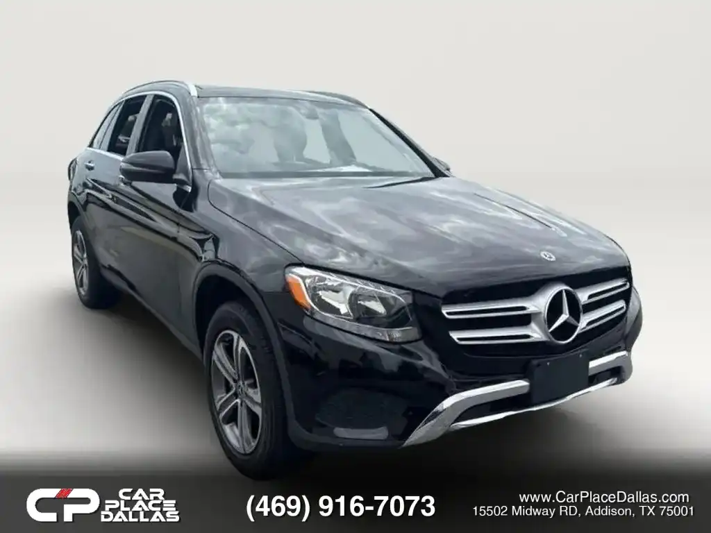 2019 Mercedes-Benz GLC GLC300 4MATIC's photo