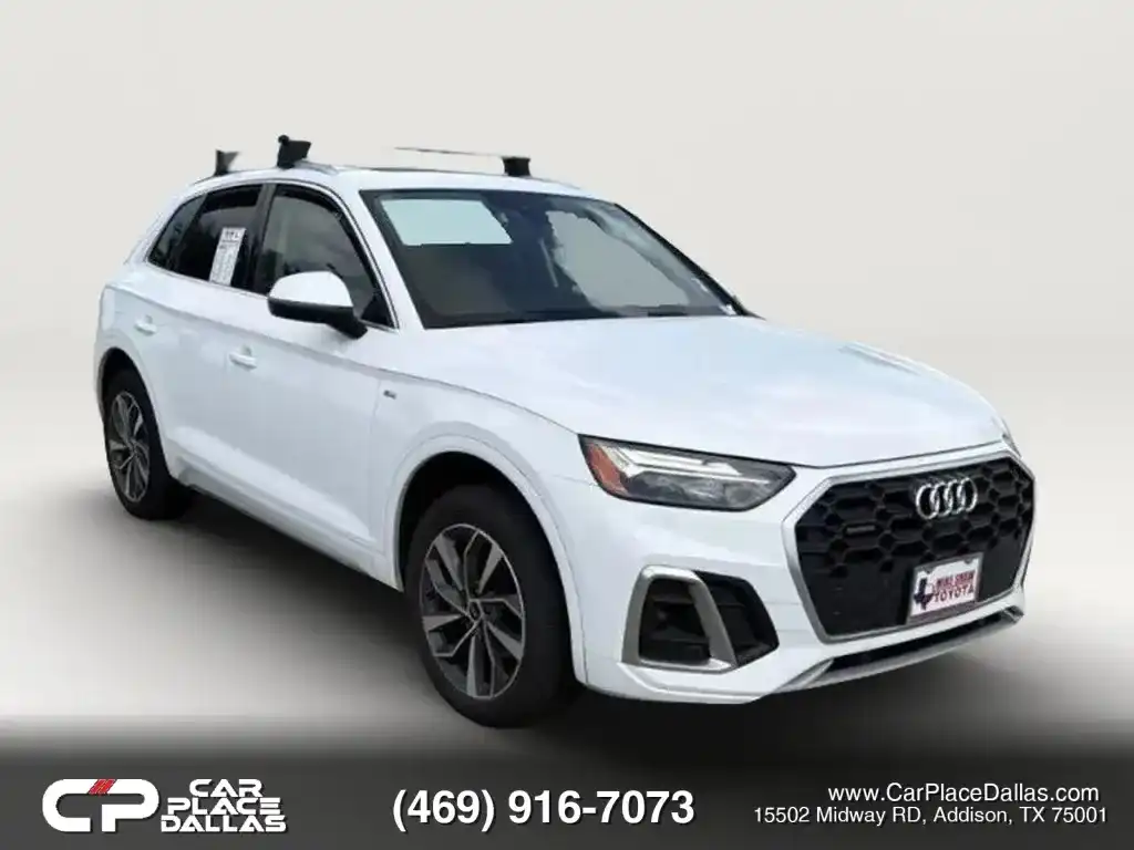 2023 Audi Q5 45 Premium Plus's photo