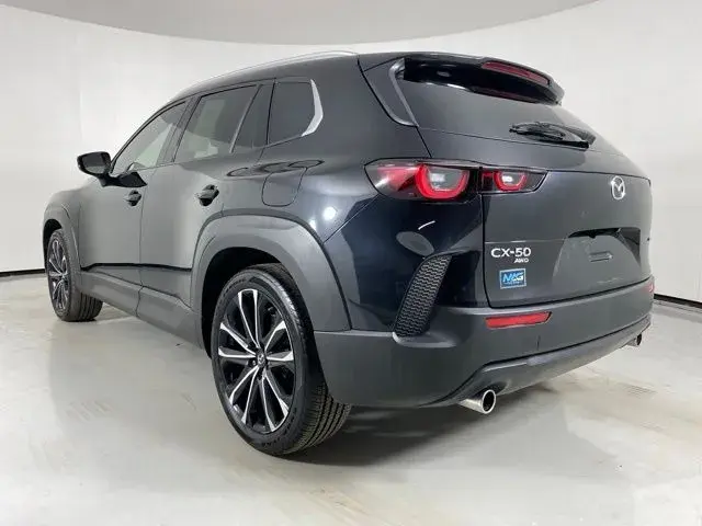2023 Mazda CX-50 2.5 S PREMIUM PLUS photo 5