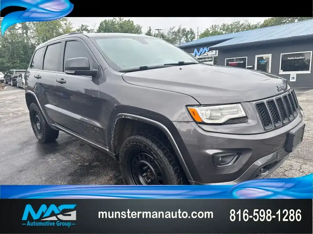 2016 Jeep Grand Cherokee Overland 4WD's photo
