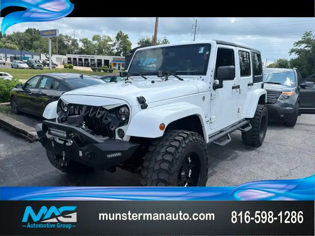 2017 Jeep Wrangler Sahara's photo