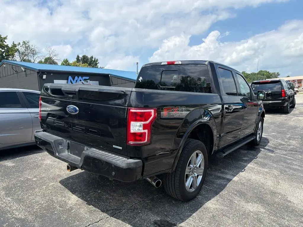 2019 Ford F-150 XLT 4x4 SuperCrew 5-1/2 Box photo 4