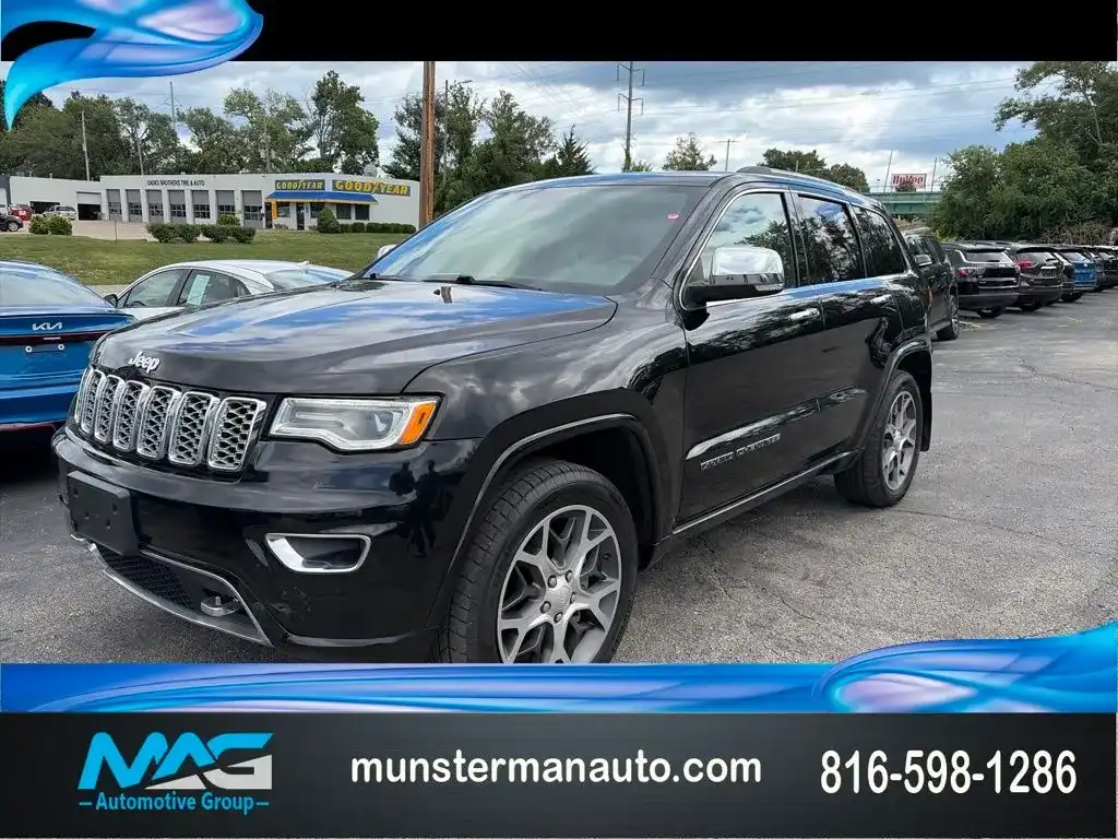 2019 Jeep Grand Cherokee Overland 4WD's photo