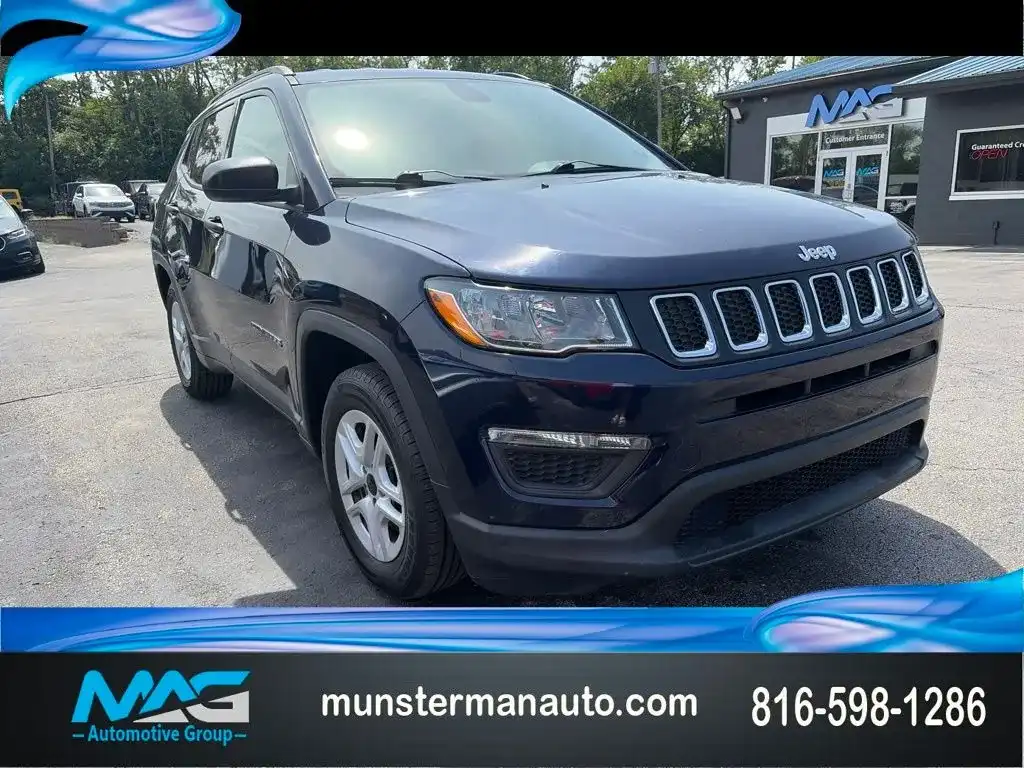 2017 Jeep Compass Sport's photo