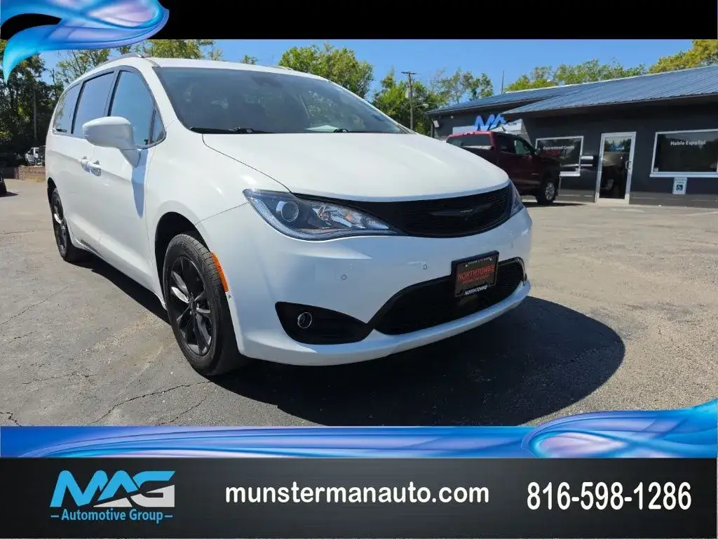 2020 Chrysler Pacifica AWD Auto Launch Edition 3.6 4WD photo 1