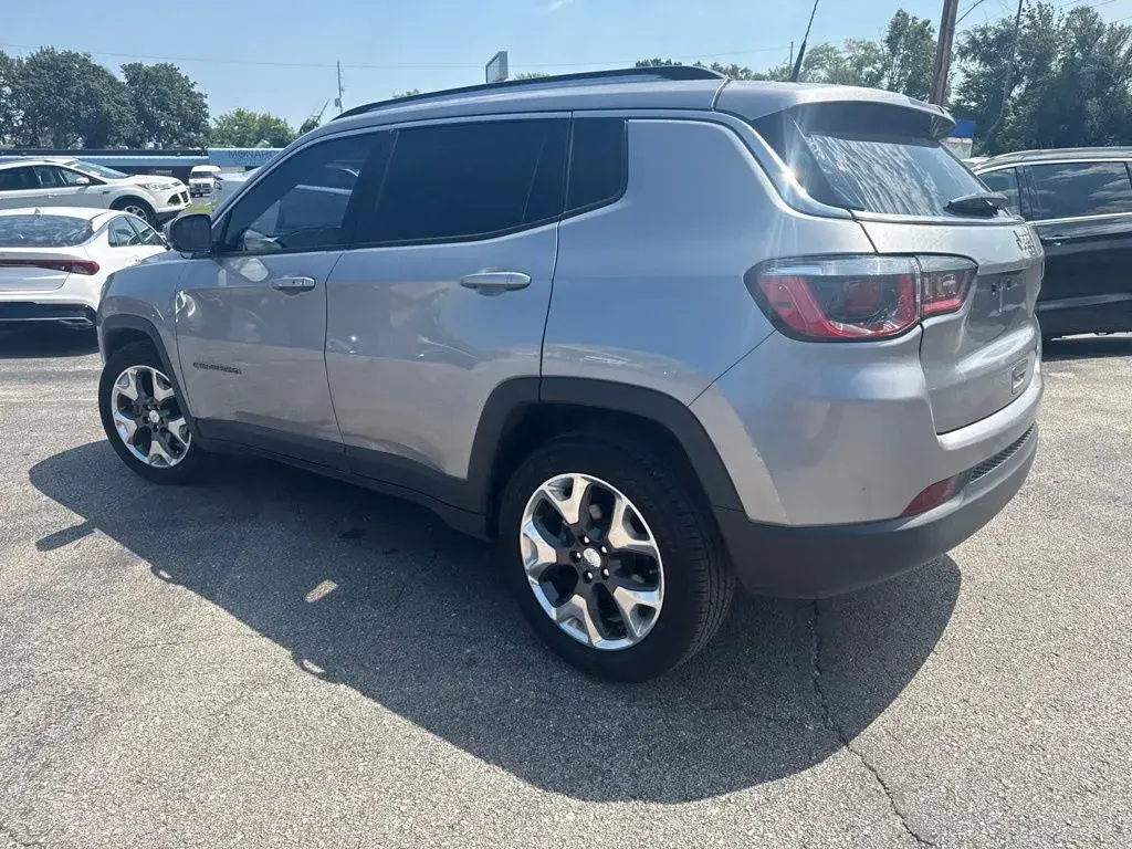 2019 Jeep Compass Limited photo 3