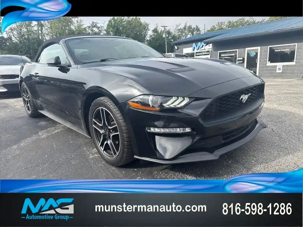 2018 Ford Mustang EcoBoost Premium Convertible's photo
