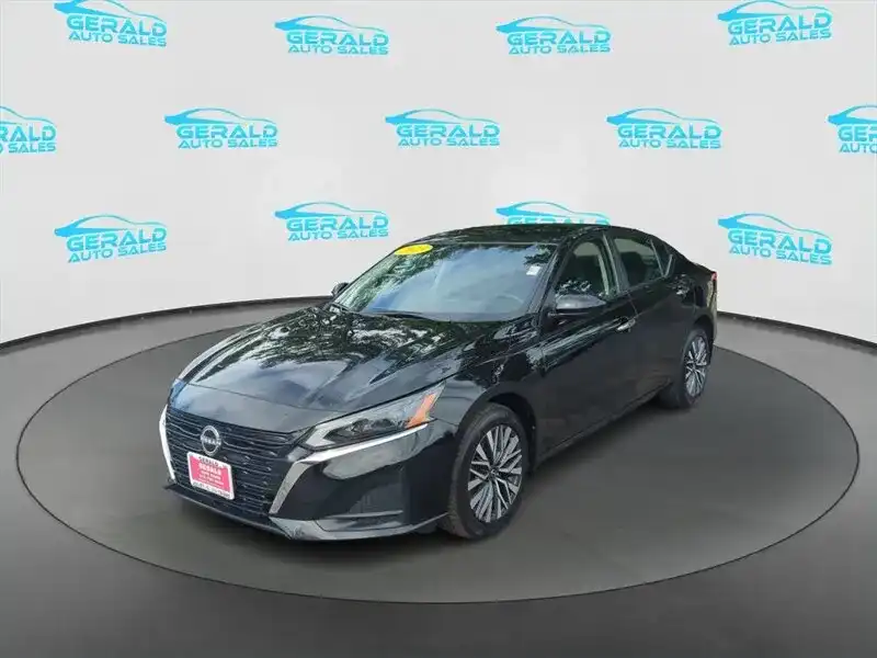 2023 Nissan Altima 2.5 SV AWD's photo