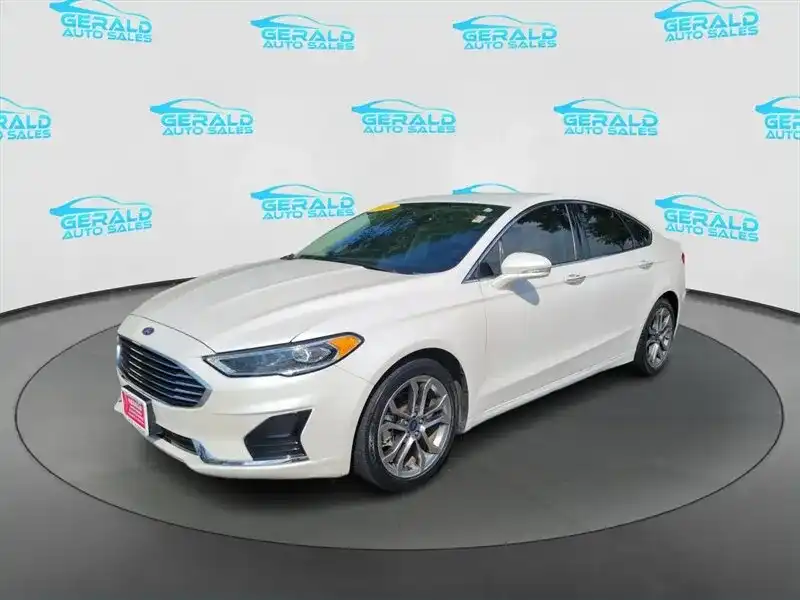 2019 Ford Fusion SEL FWD's photo