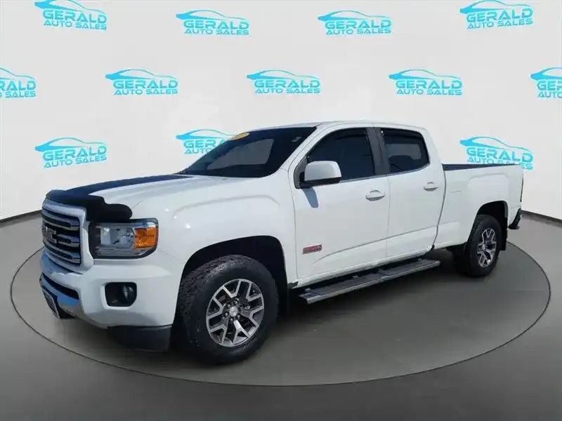 2017 GMC Canyon SLE 4WD Crew Cab Long Box's photo