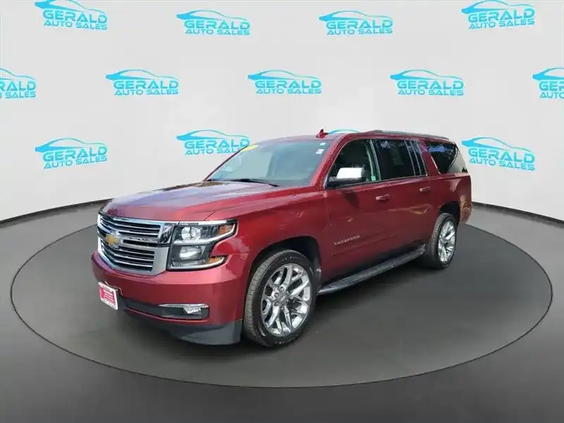 2020 Chevrolet Suburban Premier 4WD 1500's photo