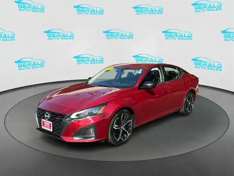 2023 Nissan Altima 2.5 SR's photo