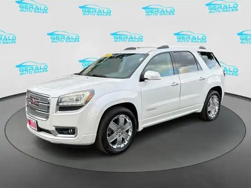 2016 GMC Acadia Denali AWD's photo
