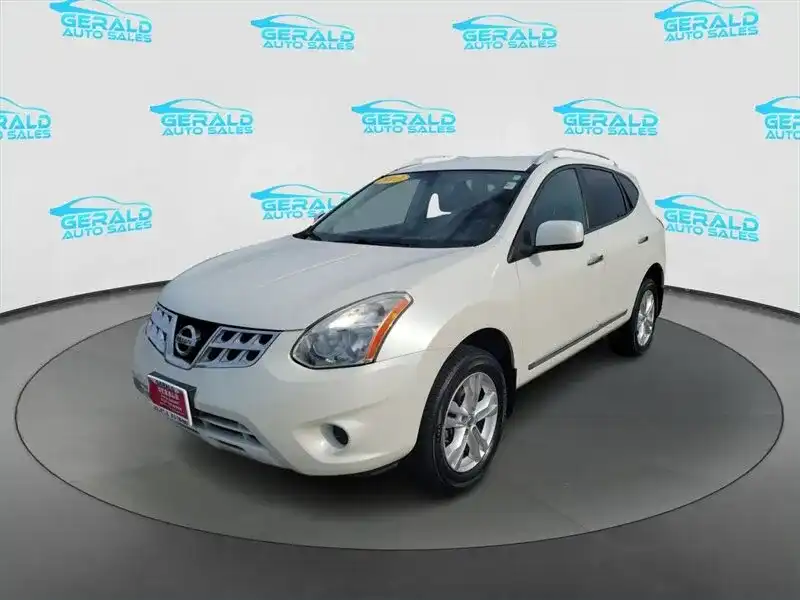 2013 Nissan Rogue SV AWD's photo