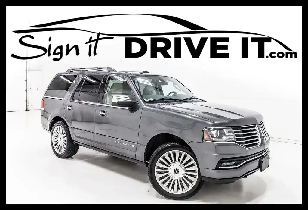 2015 Lincoln Navigator 4x2's photo